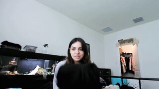 lilyluvbug 2024-04-30 1924 webcam video