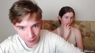 jalevakitties2 2024-05-03 1940 webcam video