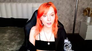 HarrisStotch webcam video 060524 5 love the way she rubs pussy on cam