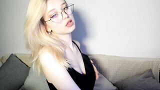 grace_smitt 2024-05-09 1452 webcam video