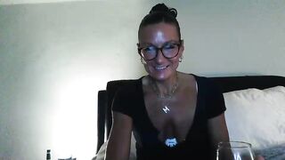 missmelisateaches 2024-05-12 0252 webcam video