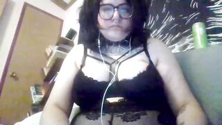 ember_rawr 2024-05-16 1852 webcam video