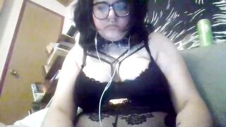 ember_rawr 2024-05-16 1852 webcam video