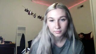 petiteblondie13 2024-05-17 0300 webcam video