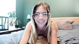 oliviahansleyy 2024-05-17 2248 webcam video