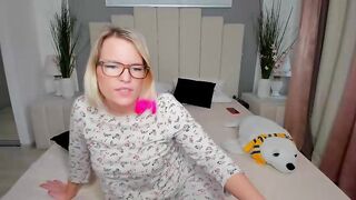 EvaLighter webcam video 2604241210 enjoyable live performing cam girl