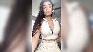 GiaRodriguez 2024-05-24 1932 webcam video