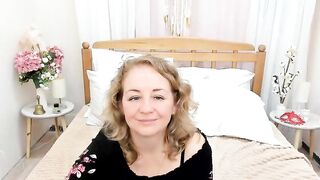 JuliRoss 2024-05-27 1856 webcam video