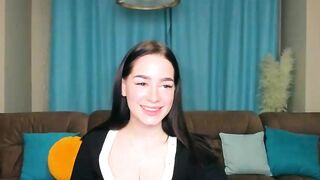 MonicaTrevis 2024-05-27 1932 webcam video