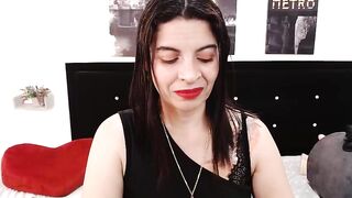 SofiaMer 2024-05-28 1932 webcam video