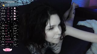 uwu_eva 2024-05-31 1448 webcam video