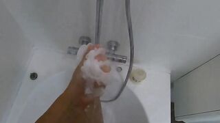 POV SOLO GIRL SHOWER