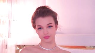 Liana 2024-09-21 1914 webcam video