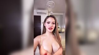 MariaHillary 2024-09-27 1714 webcam video