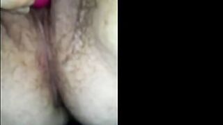 BBW Amateur Squirting with Dildo on Webcam