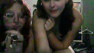 twoprettybestfriends 2023-07-19 0510 webcam video