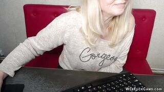 Blonde MILF with glasses on webcam