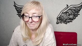 Blonde MILF with glasses on webcam