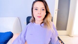 kittycaitlin 2023-07-22 2100 webcam video