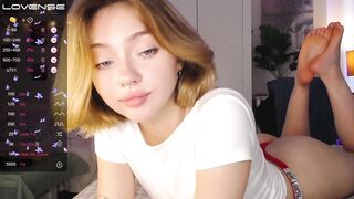 adelewilson__ 2023-07-24 0540 webcam video