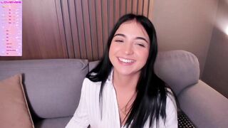 oliviamcneil 2023-01-31 1719 webcam video