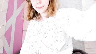 lesley__moon 2023-05-15 1120 webcam video