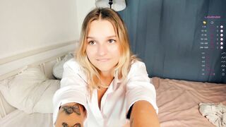 melissakissaa 2023-08-23 1442 webcam video