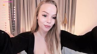 alice_pinkys 2023-09-11 1518 webcam video