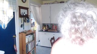 humble_homemaker 2023-09-11 1918 webcam video