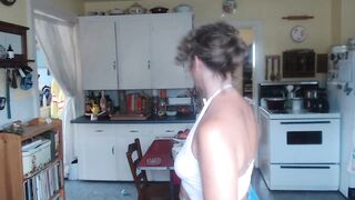 humble_homemaker 2023-09-11 1918 webcam video