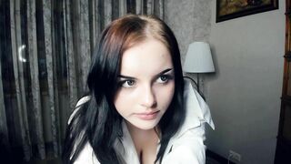 cute_caprice 2023-05-18 2000 webcam video