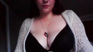 peach_flora 2023-09-27 2248 webcam video