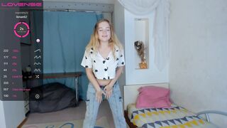 emelianae 2023-10-01 1842 webcam video