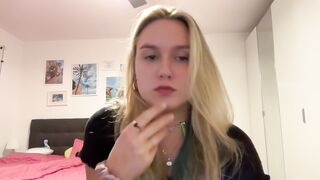 sarahsapling 2023-10-04 1854 webcam video