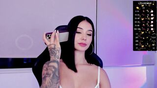 candyred88 2023-10-19 0718 webcam video