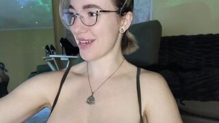 tinayummy 2023-10-22 2242 webcam video