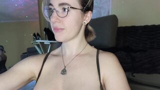 tinayummy 2023-10-22 2242 webcam video