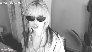 y_u_m_i_k_a 2023-05-28 1040 webcam video