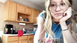 princesszelda22 2023-11-02 1930 webcam video