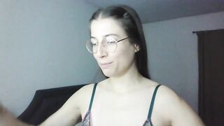 cidergal69 2023-11-07 0330 webcam video