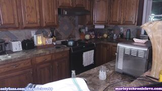 chroniclove 2023-11-13 0306 webcam video