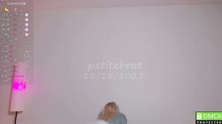 petitebrat 2023-11-15 1112 webcam video