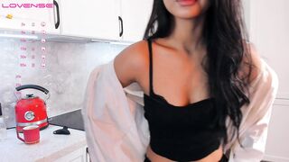 averieparrish 2023-11-18 2242 webcam video