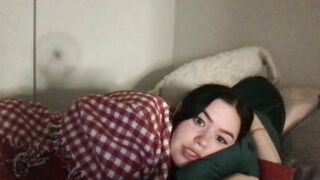 littlesugarpea 2023-11-22 0254 webcam video