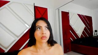 PaulinaLeone webcam video 281123704 sweet and very sexy webcam lady in da house gents