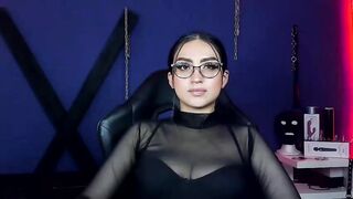 MaddyeGrave webcam video 512231054 sexy cam girl ready to fulfill your sexual desires