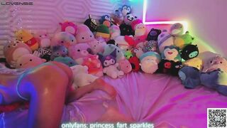 princess_fart_sparkles 2023-12-06 0648 webcam video