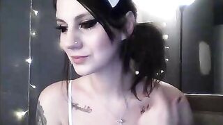 kyleezx3 2023-12-06 1854 webcam video